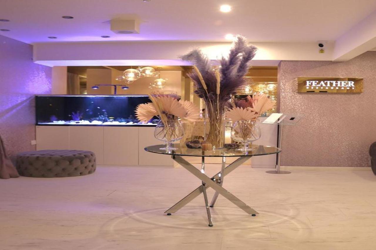 Oyo Newquay Beach Hotel New Quay Exterior foto